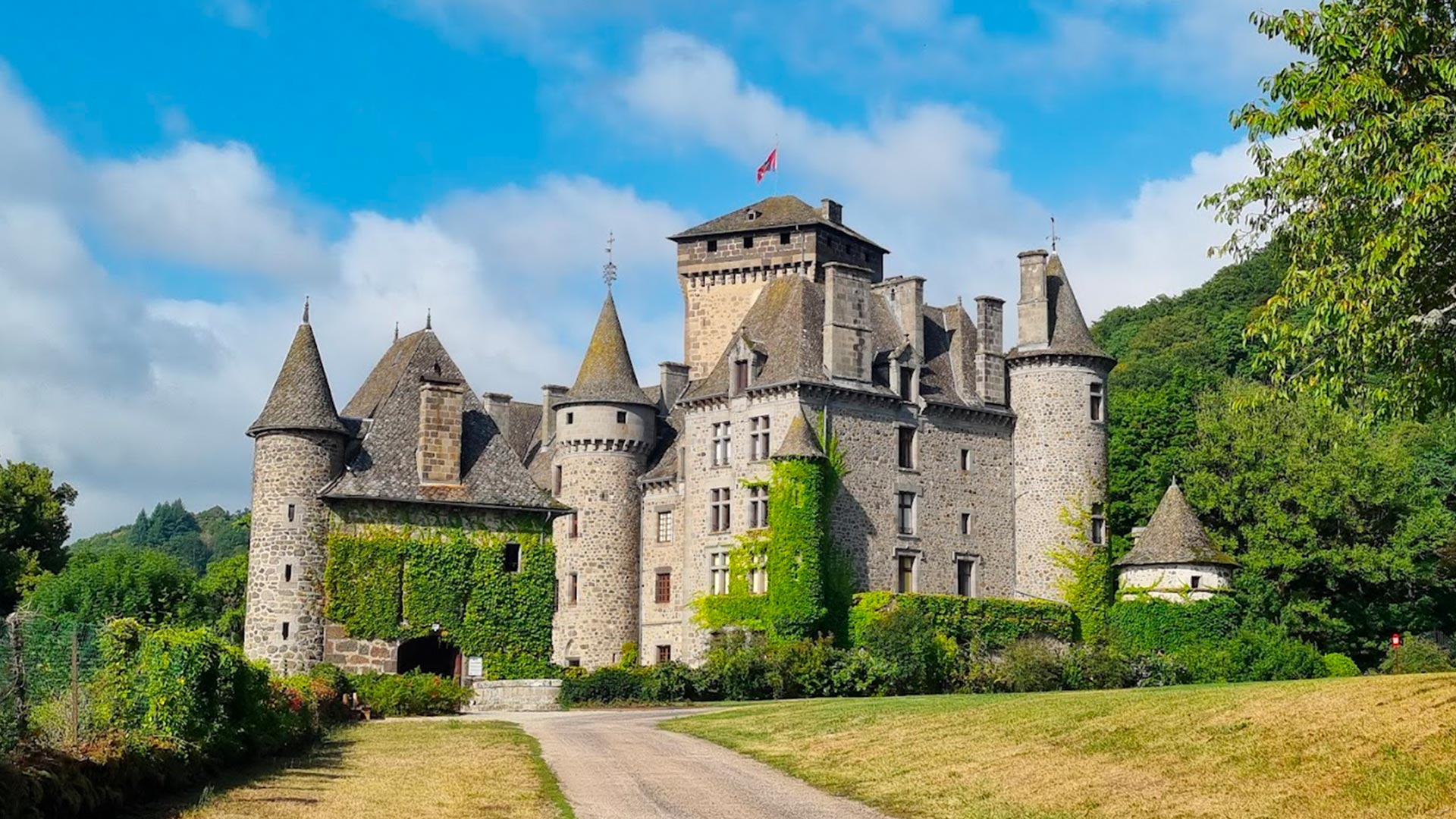 Château de Pesteils à Polminhac