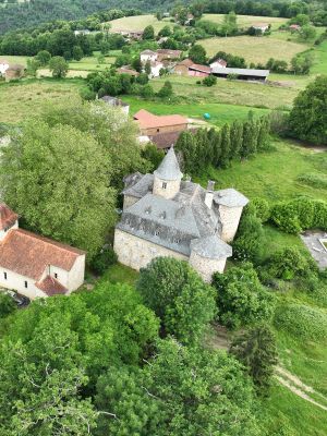 Le Château actuel, Commune du Trioulou dans le Cantal